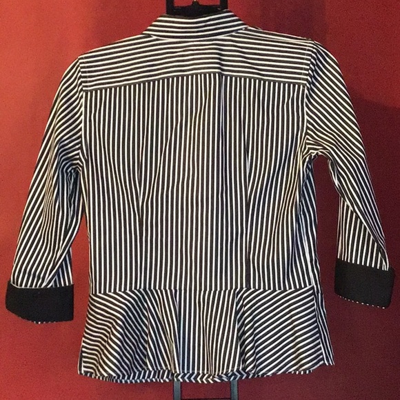 LAUREN RALPH LAUREN PETITE SIZE 4P BLOUSE - Picture 3 of 3